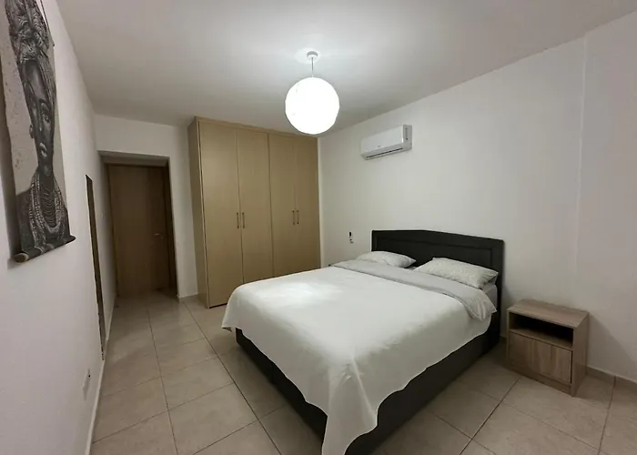 2 Bedroom Penthouse With Swimming Pool Διαμέρισμα *