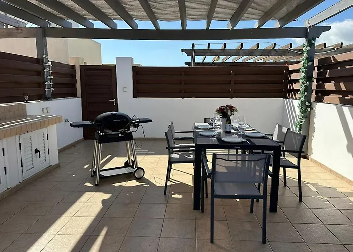 Apartament 2 Bedroom Penthouse With Swimming Pool Kiti