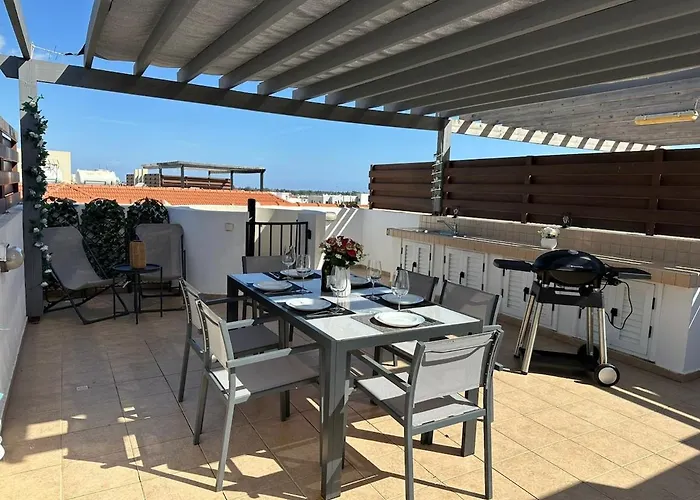 2 Bedroom Penthouse With Swimming Pool Апартаменты *